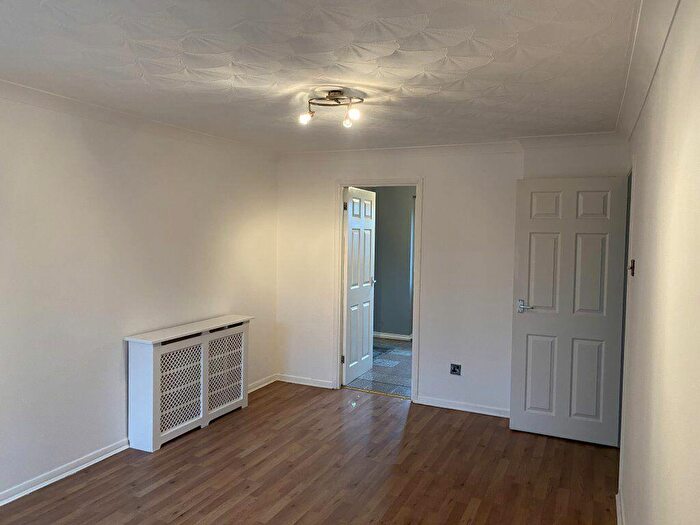 2 Bedroom Flat To Rent In Tunwell Lane, Corby, NN17