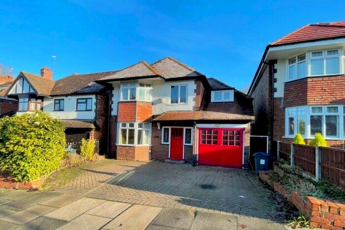 4 Bedroom Detached House To Rent In Ellesboro Road, Birmingham, B17