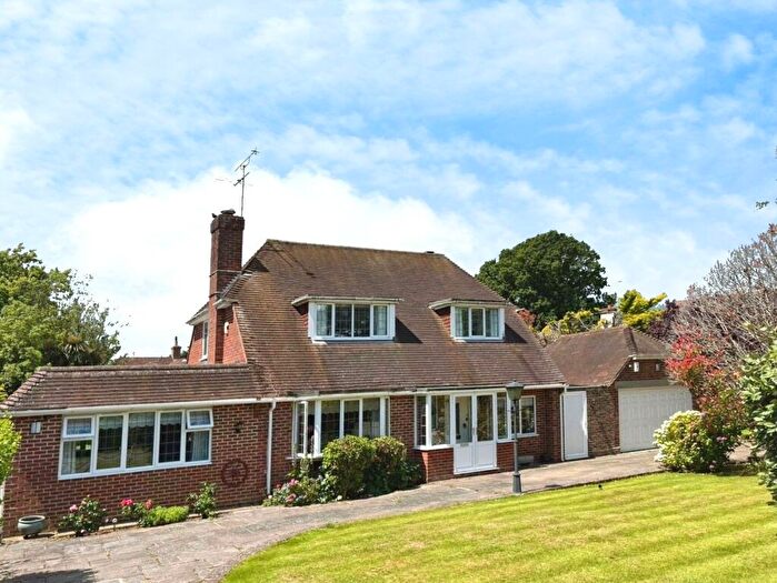 4 Bedroom Detached House For Sale In Ham Manor Close, Angmering, West Sussex, BN16