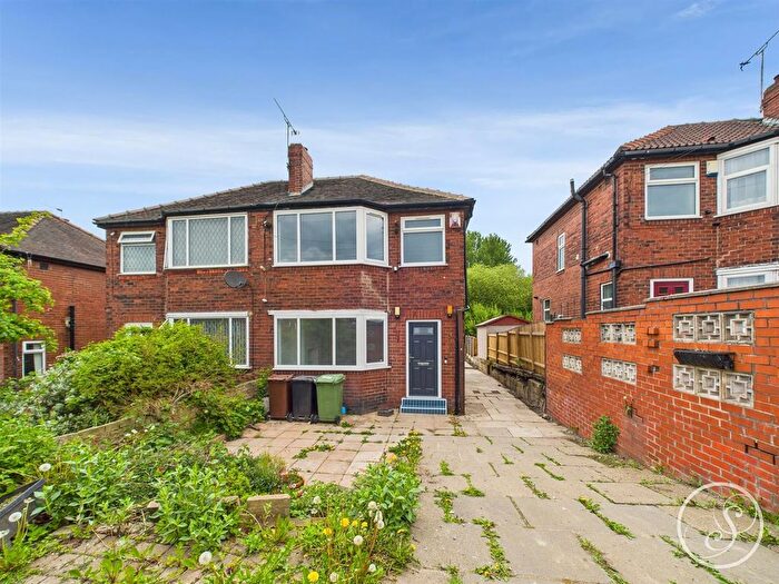 3 Bedroom Semi-Detached House To Rent In Selby Road, Leeds, LS15