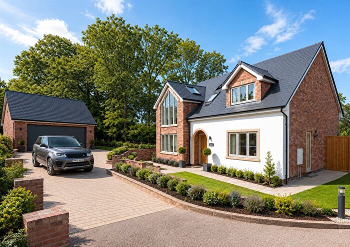 4 Bedroom Detached House For Sale In Abberley, Worcester, Worcestershire, WR6