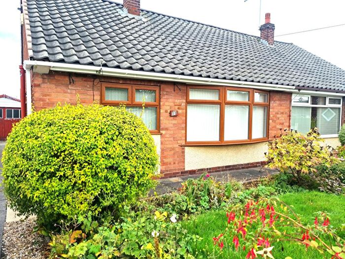 2 Bedroom Semi-Detached Bungalow To Rent In Byron Close, Crewe, CW1