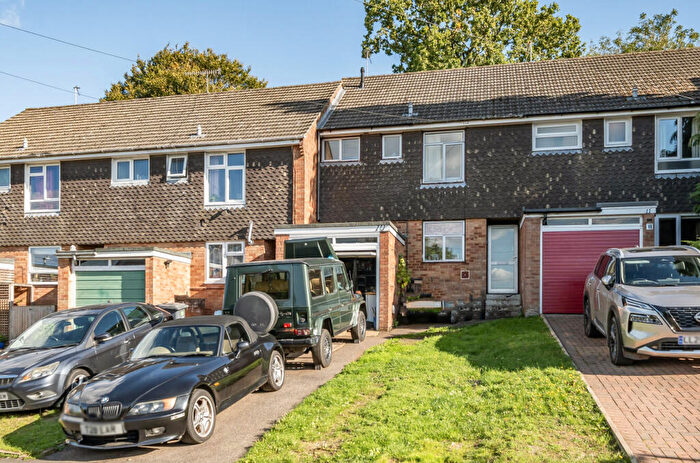 3 Bedroom House For Sale In Conifer Rise, High Wycombe, HP12