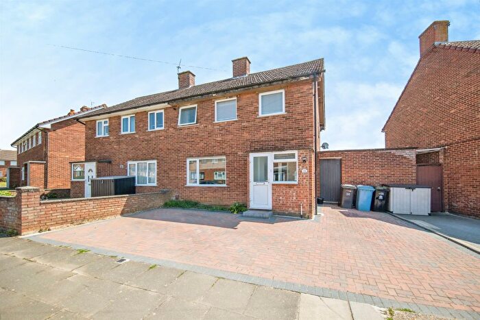 3 Bedroom Semi Detached House For Sale In Moore Road, Ipswich, IP1