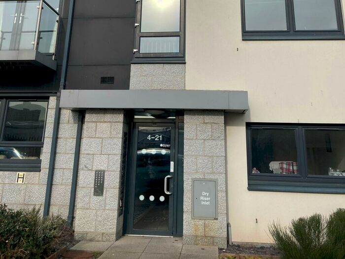 2 Bedroom Flat To Rent In St Peters Square, City Centre, Aberdeen, AB24