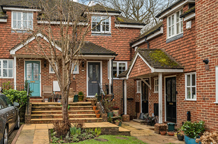 2 Bedroom Terraced House For Sale In Grayswood Mews, Grayswood Road, Grayswood, Haslemere, GU27