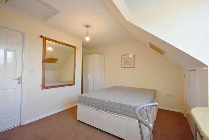 3 Bedroom End Of Terrace House For Sale In Rodyard Way, Coventry, CV1