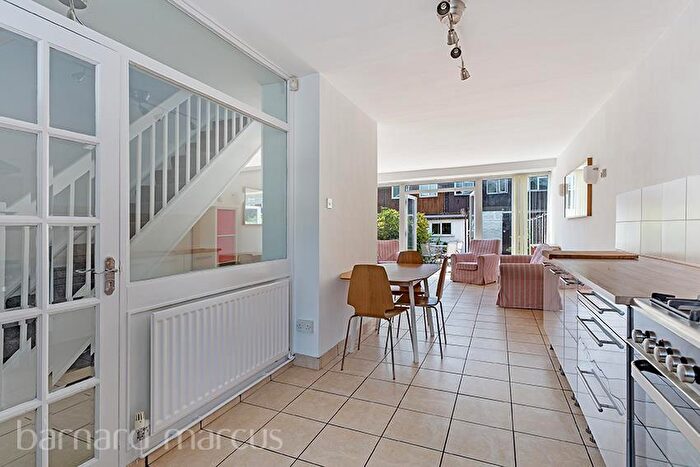 4 Bedroom House To Rent In Fleming Road, London, SE17