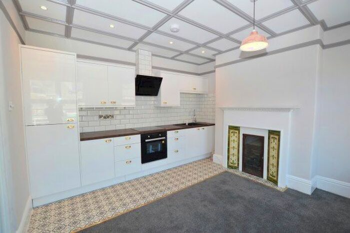 3 Bedroom Flat To Rent In Ecclesall Road, Sheffield, S11