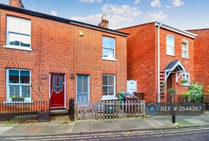 2 Bedroom Semi-Detached House To Rent In Church Street, St.Albans, AL3