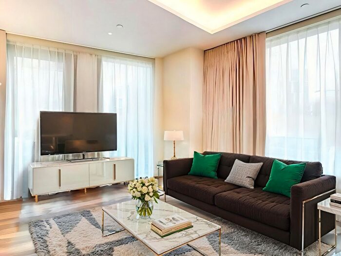 2 Bedroom Flat To Rent In One Thames City, Nine Elms, SW8