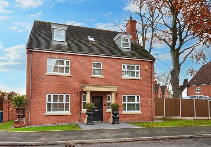 5 Bedroom Detached House For Sale In Westover Drive, Stone, ST15
