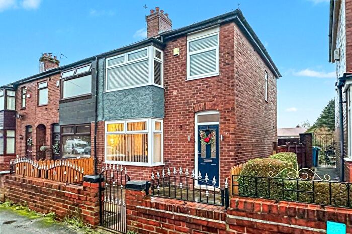 2 Bedroom Semi-Detached House For Sale In Henley Street, Chadderton, Oldham, Greater Manchester, OL9