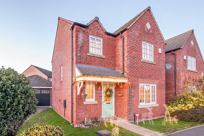 3 Bedroom Detached House For Sale In Terry Smith Avenue, Rothwell, Kettering, NN14