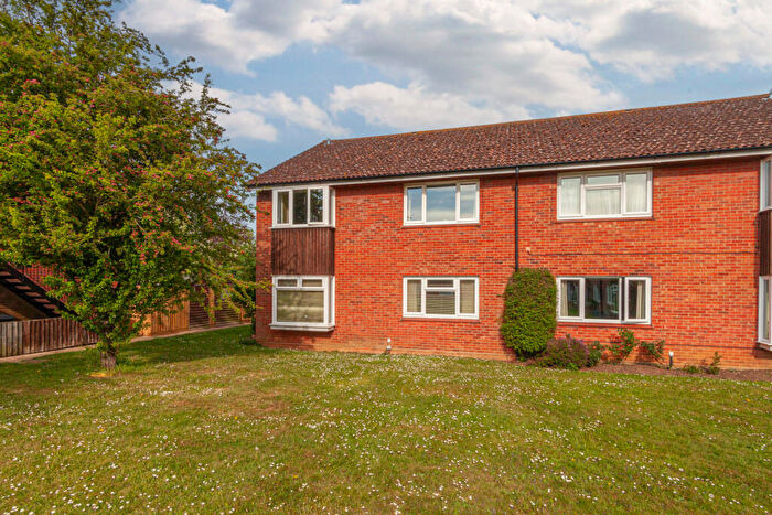 2 Bedroom Flat For Sale In Thellusson Road, Rendlesham, IP12