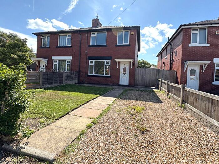3 Bedroom Semi-Detached House For Sale In Princess Grove, Farnworth, Bolton, BL4