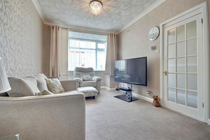 3 Bedroom Terraced House For Sale In Henderson Road, Southsea, PO4
