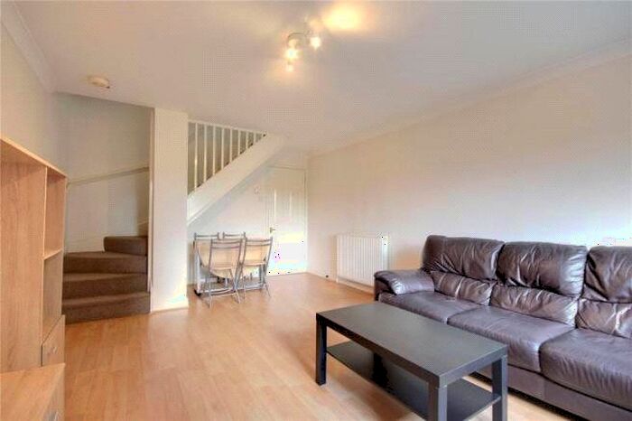 2 Bedroom End Of Terrace House To Rent In Nightingale Shott, Egham, Surrey, TW20