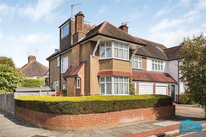 5 Bedroom Semi-Detached House For Sale In Templars Crescent, London, N3