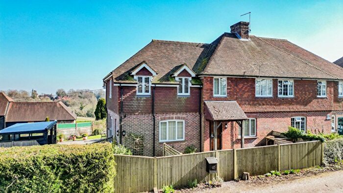 4 Bedroom Semi-Detached House For Sale In Bodiam, Robertsbridge, TN32