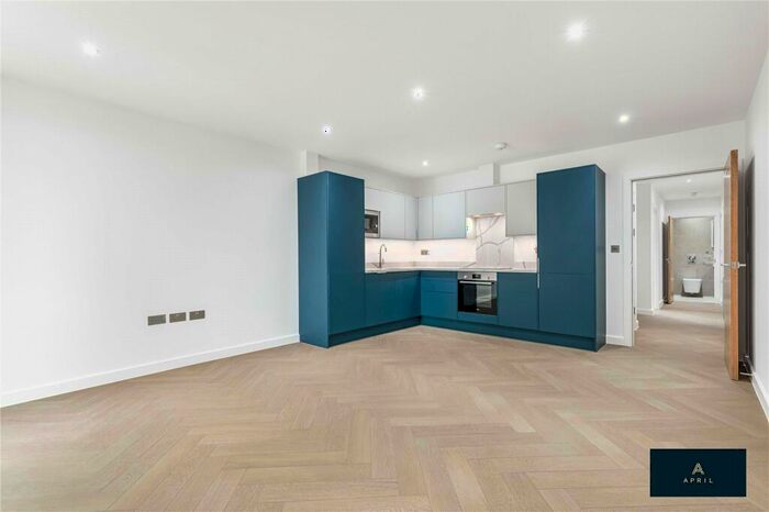 1 Bedroom Apartment To Rent In Lea Bridge Road, London, E17