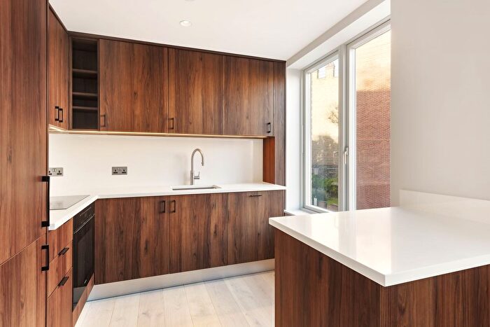 1 Bedroom Flat For Sale In Dilke Street, London, SW3