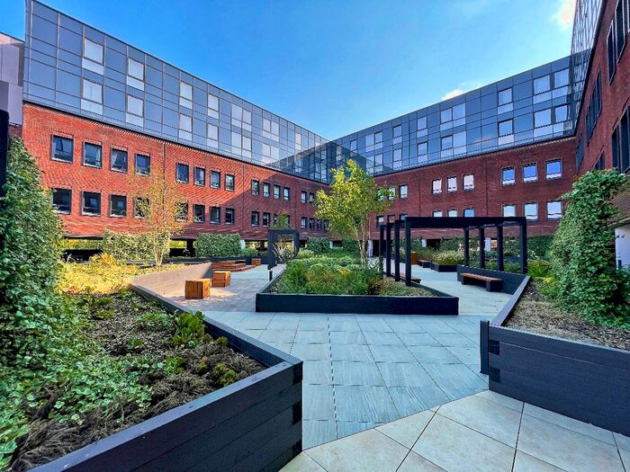 1 Bedroom Flat To Rent In Pembroke Broadway, Camberley, GU15