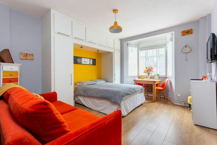 1 Bedroom Studio To Rent In Woburn Place, London, WC1H