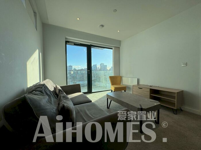 2 Bedroom Flat To Rent In Bury Street, Salford, M3