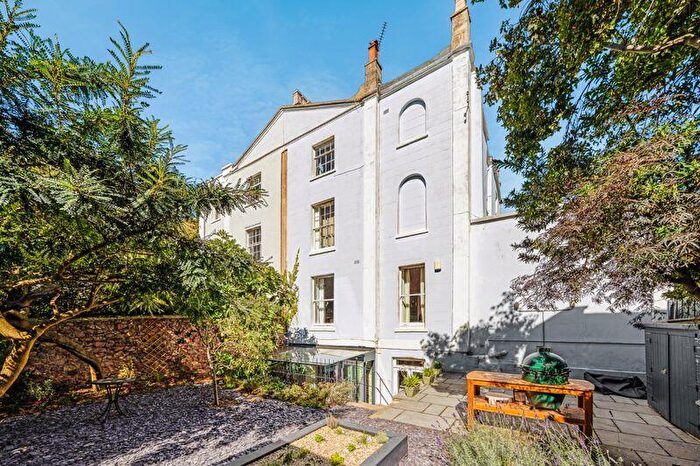 2 Bedroom Apartment For Sale In Richmond Hill | Clifton, BS8