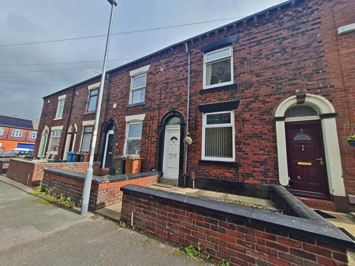2 Bedroom Terraced House To Rent In Buckley Street, Chadderton, OL9