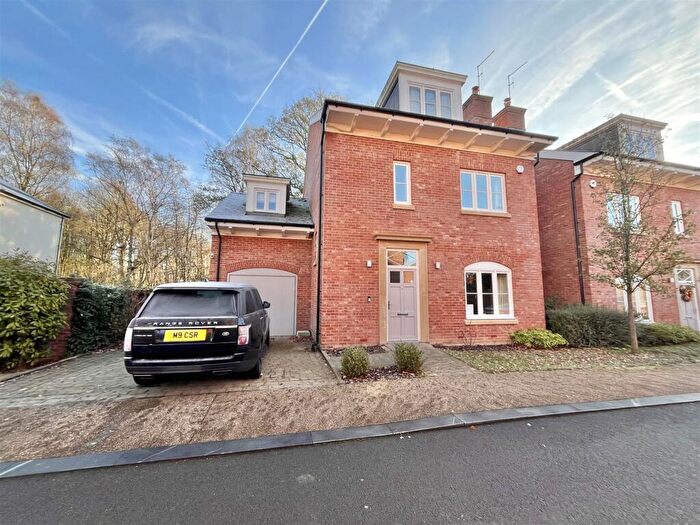 4 Bedroom Detached House For Sale In Vale Crescent, Nether Alderley, SK10