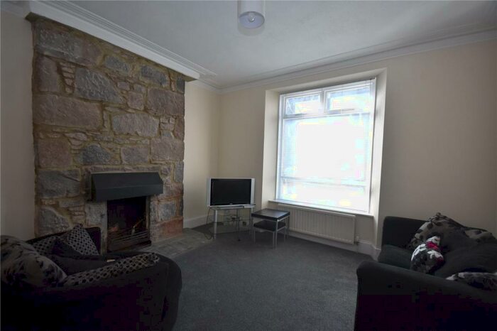 2 Bedroom Flat To Rent In Elmbank Road, Aberdeen, AB24