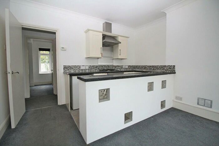 2 Bedroom Apartment To Rent In Old Shoreham Road, Brighton, BN1
