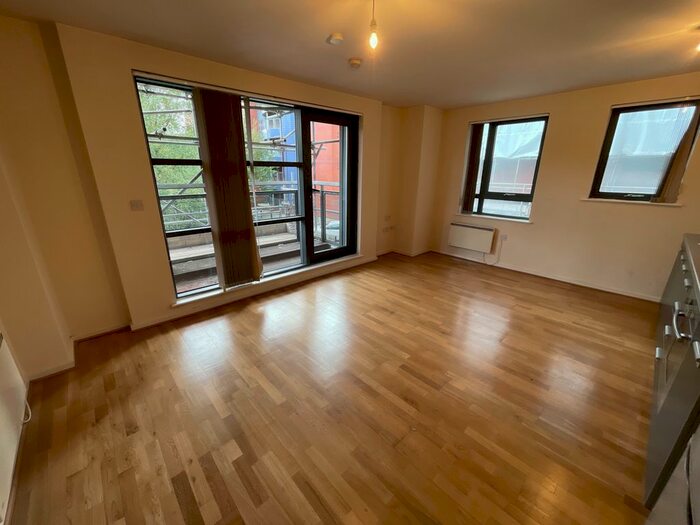 2 Bedroom Flat To Rent In City Gate, Manchester, M15