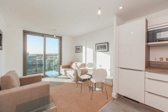 1 Bedroom Flat To Rent In Renaissance, Sienna Alto, Lewisham, SE13