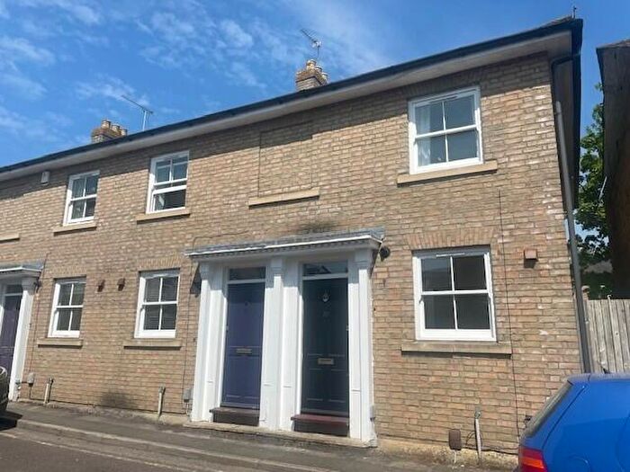 2 Bedroom Terraced House To Rent In Victoria Street, Ely, CB7