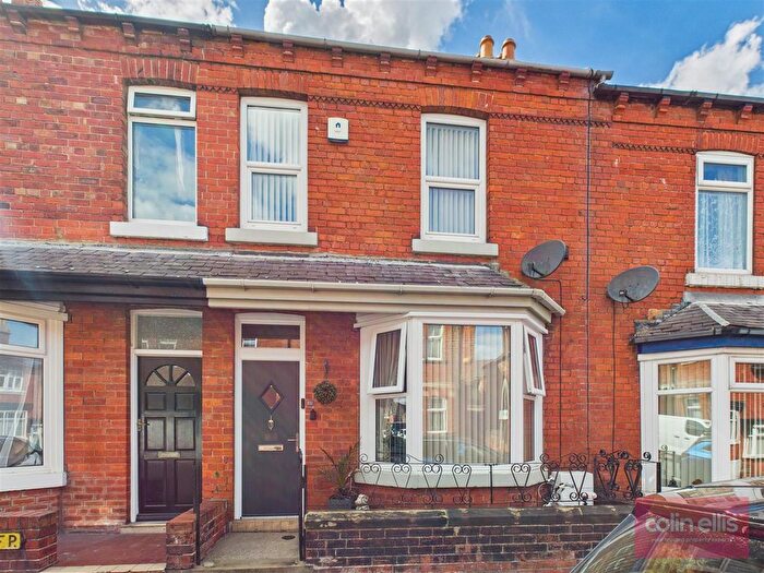 3 Bedroom Terraced House For Sale In Moorland Road, Scarborough, YO12