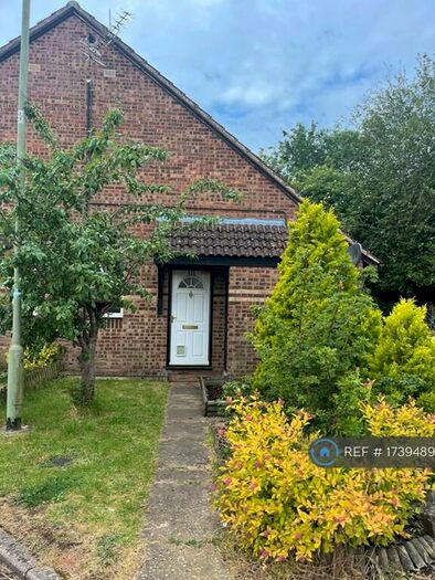 1 Bedroom Maisonette To Rent In Willow Drive, Bicester, OX26