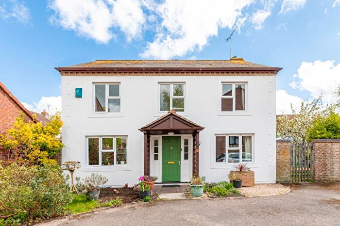 4 Bedroom Detached House For Sale In Martinsell Green, Pewsey, Wiltshire, SN9