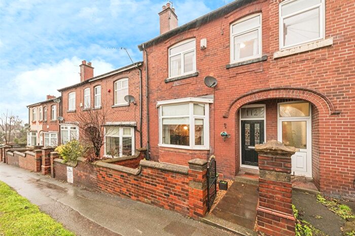 3 Bedroom Terraced House For Sale In Quarry Hill, Horbury, Wakefield, WF4