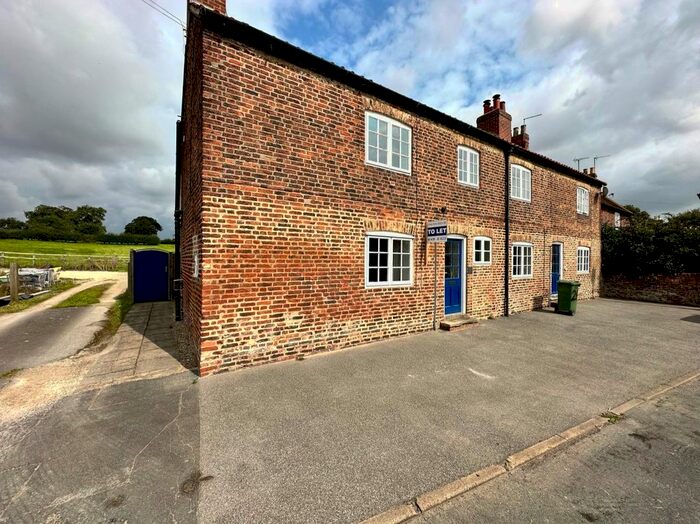 3 Bedroom Semi-Detached House To Rent In Main Street, Etton, Beverley, East Riding Of Yorkshi, HU17