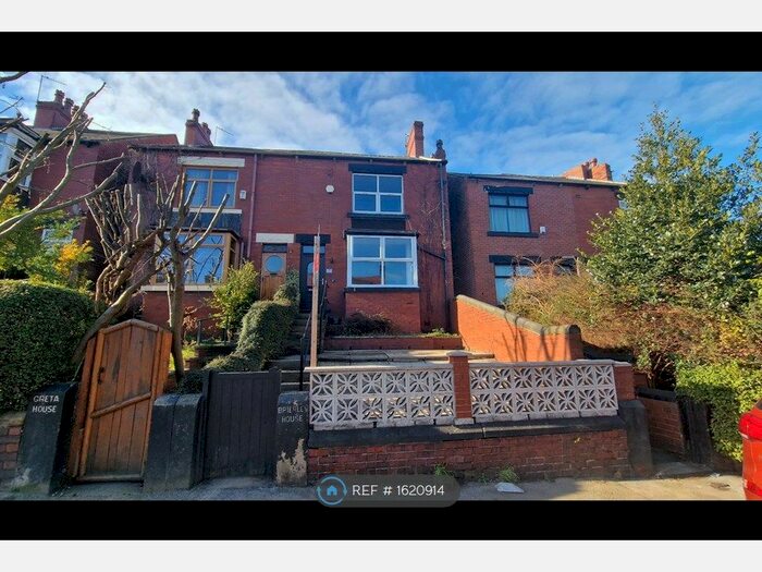 3 Bedroom Semi-Detached House To Rent In Mount Vernon Road, Barnsley, S70
