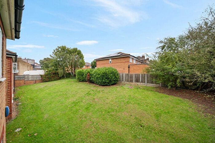 2 Bedroom Flat For Sale In Tylers Court, Westbury Road, Walthamstow, E17