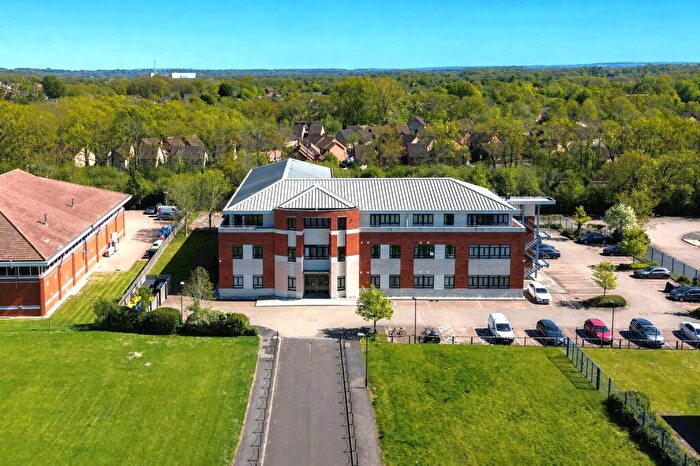 2 Bedroom Apartment For Sale In Lime Tree Way, Hampshire Int Business Park, Chineham, Basingstoke, RG24
