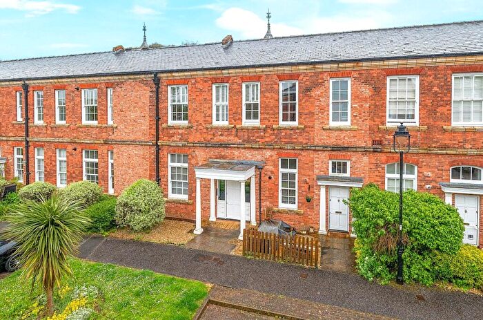 2 Bedroom Apartment To Rent In Clyst Heath, Exeter, EX2