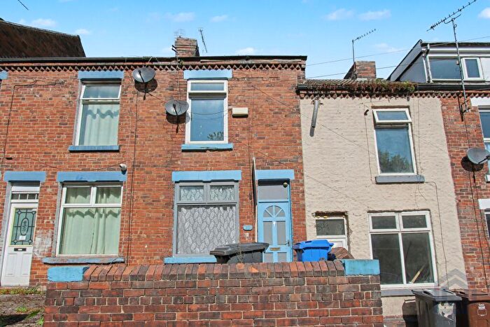2 Bedroom Terraced House For Sale In Upwell Hill, Sheffield, S4