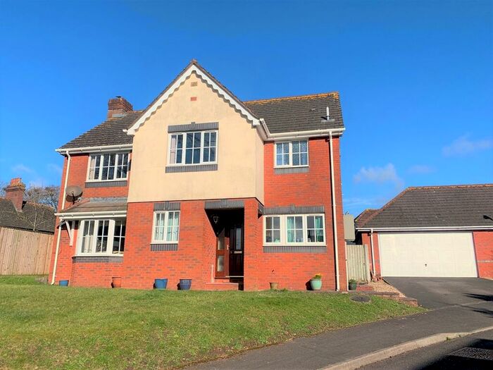 4 Bedroom Detached House For Sale In Chinston Close, Awliscombe, EX14