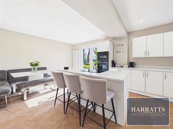 3 Bedroom Semi Detached House For Sale In Bideford Road, Stockport, SK2