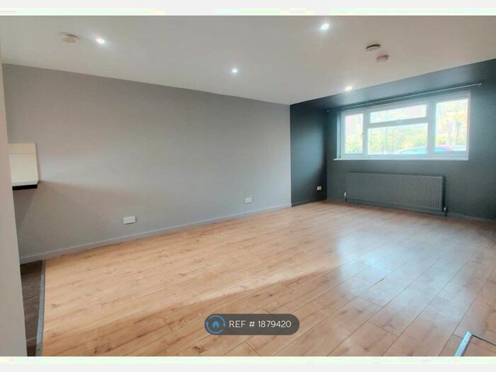 Studio To Rent In Harrow Road, Wembley, HA0